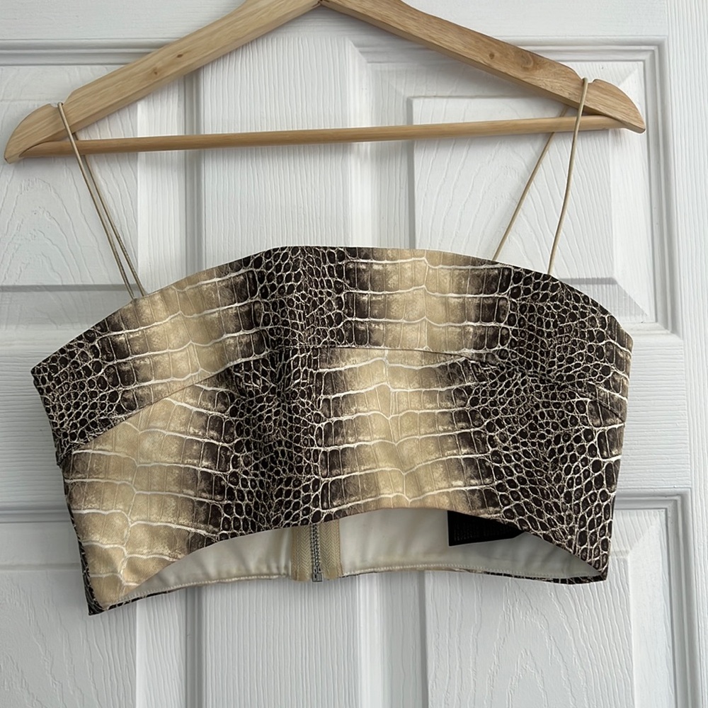 I AM GIA Crop Top
